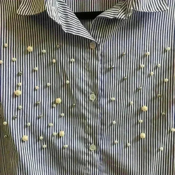 Kontrol Button Blue and White Stripe Long Sleeve Blouse with Pearl Studs Size M - Picture 2 of 11